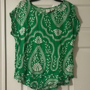 Joie Green and White Patterned Short Sleeve Top
